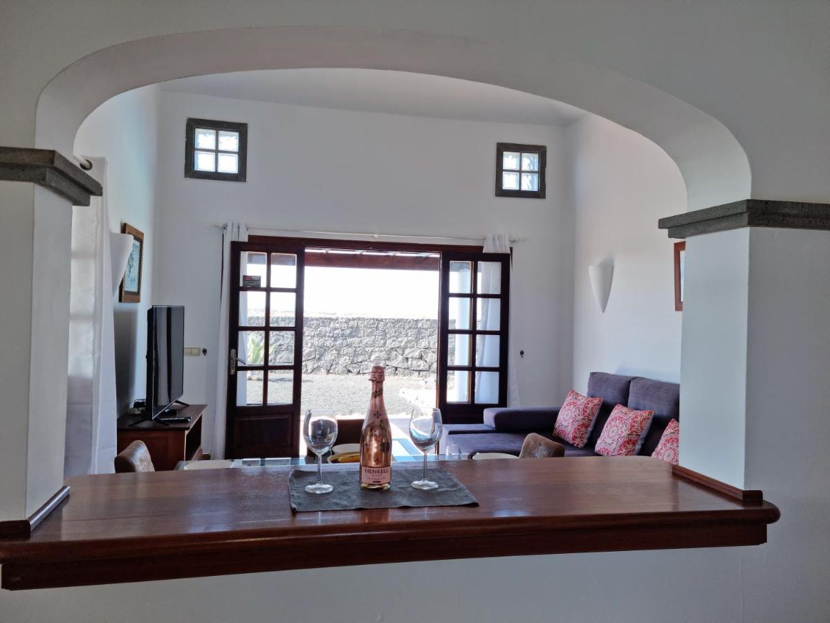 Villa Ana Playa Blanca  Esterno foto